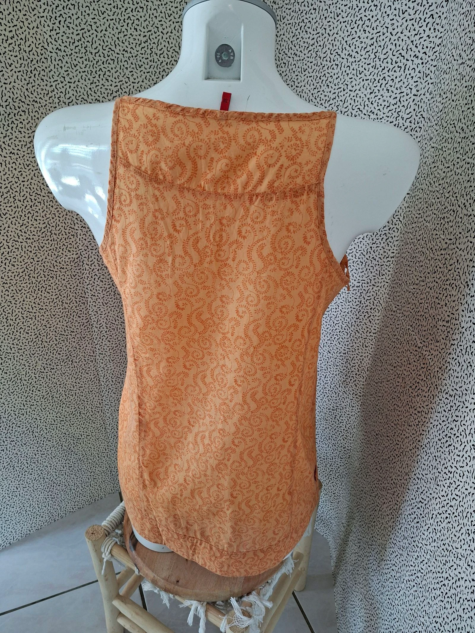 Tank top MISS Captain T38 naranja con estampado bohemio para atar – photo 3